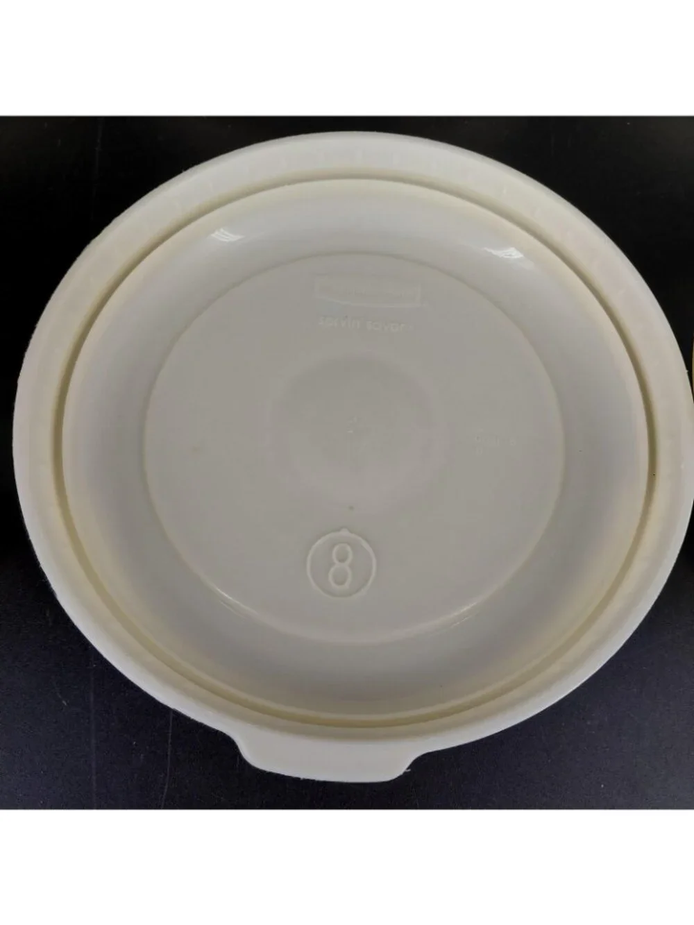 Rubbermaid Servin Saver Container Lids Set 6 Round Replacement #2 #8 Almond